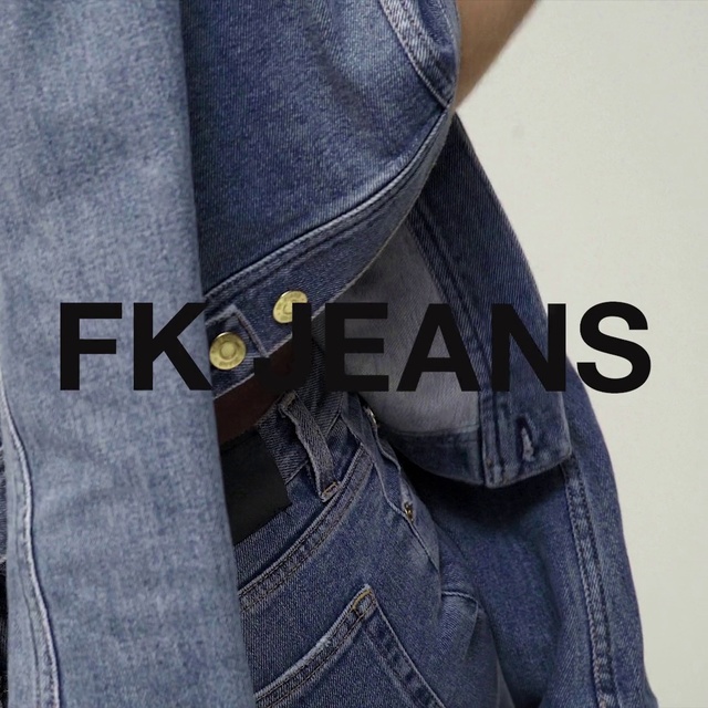 Video Reference N2: Denim, Jeans, Clothing, Pocket, Textile, Outerwear, Button, Sleeve, Pattern, Jacket, Person