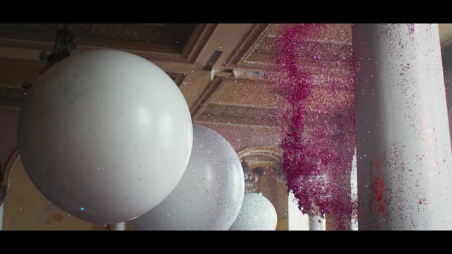 Video Reference N4: Balloon, Party supply, Sphere