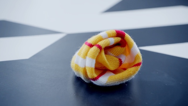 Video Reference N2: footbag, material, macro photography