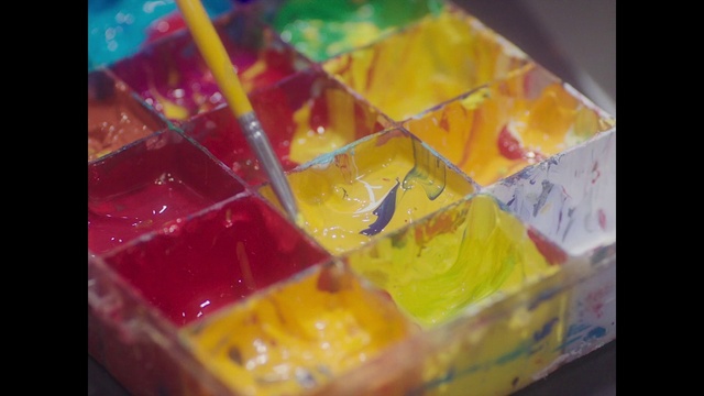 Video Reference N0: Yellow, Food, Sweetness, Gummi candy, Paint, Plastic