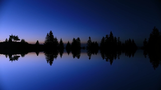 Video Reference N1: Reflection, Sky, Nature, Blue, Water, Lake, Tree, Wilderness, Night, Calm