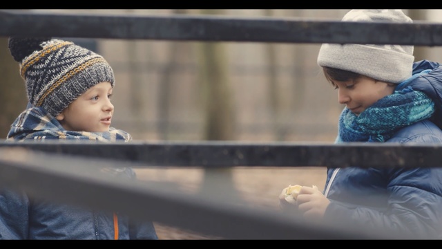 Video Reference N10: Child, Knit cap, Headgear, Beanie, Photography, Cap, Smile, Bonnet, Toddler, Person