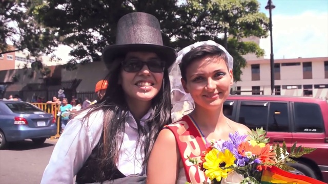 Video Reference N3: Fun, Hat, Event, Fashion accessory, Smile, Headgear, Luxury vehicle, Fedora