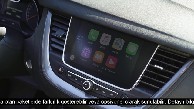Video Reference N2: Vehicle, Car, Multimedia, Luxury vehicle, Technology, Family car, Electronics, Electronic device, Subcompact car, Mid-size car