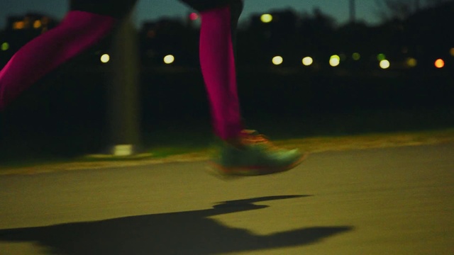 Video Reference N2: Green, Footwear, Light, Red, Night, Pink, Yellow, Shoe, Skateboard, Human leg
