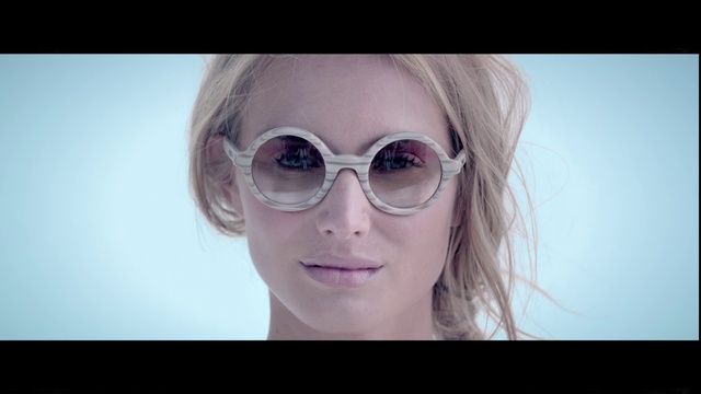 Video Reference N2: Eyewear, Face, Hair, Glasses, Sunglasses, Eyebrow, Cool, Skin, Hairstyle, Chin