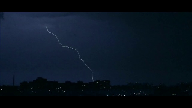 Video Reference N0: Lightning, Thunder, Atmosphere, Sky, Thunderstorm, Atmospheric phenomenon, Electricity, Cumulus, City, Horizon