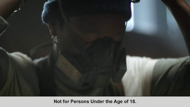 Video Reference N4: Personal protective equipment, Helmet, Headgear, Neck, Hand, Photography