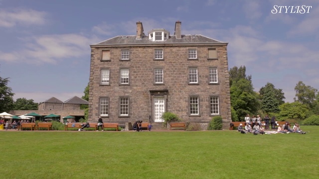 Video Reference N1: Property, Estate, House, Building, Mansion, Manor house, Home, Stately home, Architecture, Historic house