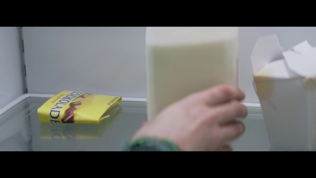 Video Reference N1: Milk, Hand, Dairy, Paper