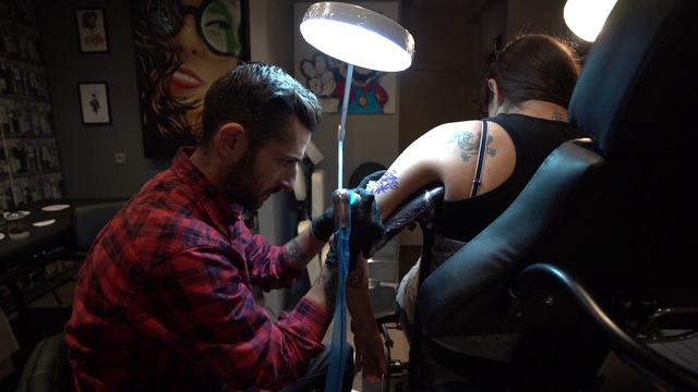 Video Reference N9: Tattoo, Arm, Musician, Music, Fictional character, Performance