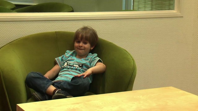 Video Reference N2: Child, Toddler, Sitting, Person