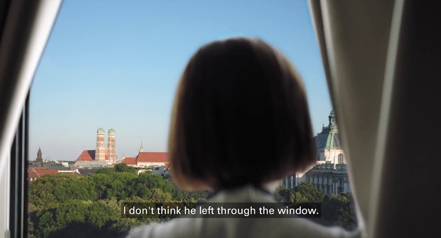 Video Reference N0: Hair, Sky, Photography, Sunlight, Long hair, Black hair, Architecture, Window, City, Travel