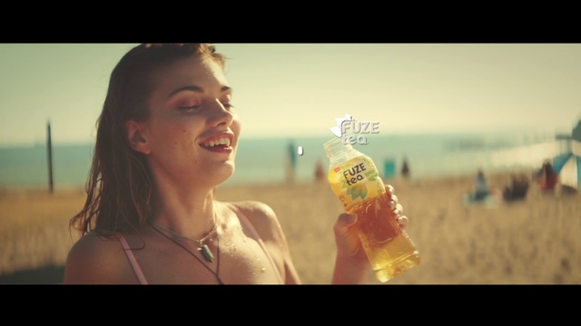 Video Reference N3: Water, Drink, Beer, Fun, Alcohol, Sunlight, Summer, Backlighting, Photography, Drinking