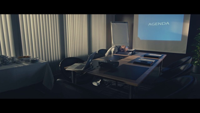 Video Reference N2: Sky, Room, Desk, Furniture, Technology, Office, Electronic device, Architecture, Table, Screenshot