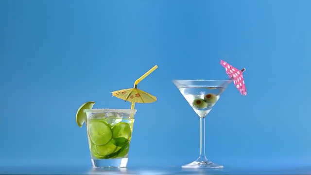 Video Reference N1: drink, cocktail garnish, cocktail, non alcoholic beverage, martini, classic cocktail