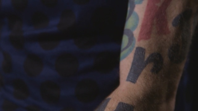 Video Reference N0: blue, tattoo, arm, close up, hand, muscle, back, joint, pattern, finger