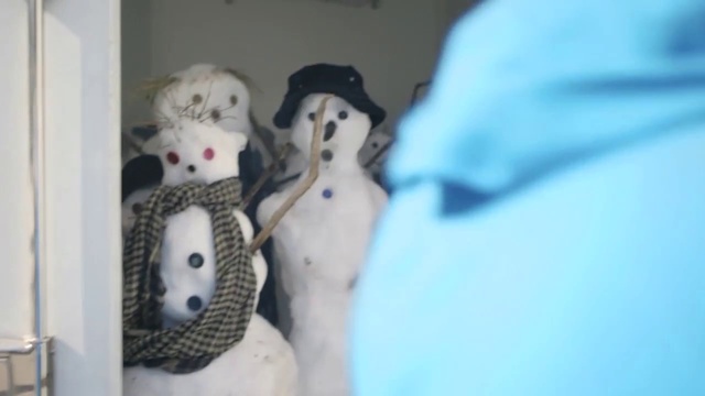 Video Reference N5: Snowman, Art, Person