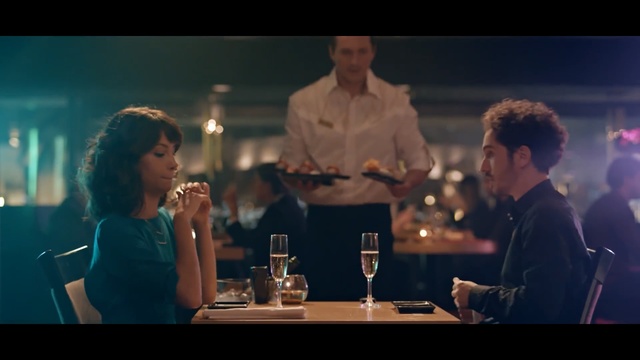 Video Reference N2: Conversation, Fun, Interaction, Human, Scene, Event, Screenshot, Drink, Restaurant, Alcohol, Person