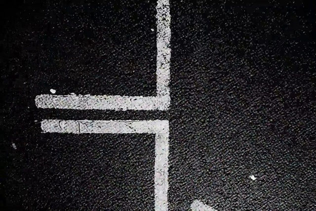 Video Reference N2: Black, White, Asphalt, Black-and-white, Line, Font, Road surface, Photography, Road, Monochrome photography