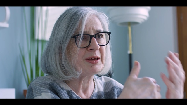 Video Reference N3: Face, Glasses, Nose, Eyewear, Blond, Mouth, Finger, Hand, Gesture, Vision care, Person