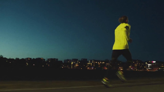 Video Reference N2: Sky, Night, Yellow, Cloud, Footwear, Recreation, City, Darkness, Midnight, Evening