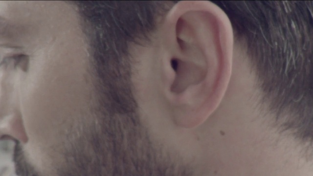 Video Reference N1: Ear, Face, Hair, Skin, Close-up, Nose, Organ, Body piercing, Cheek, Chin