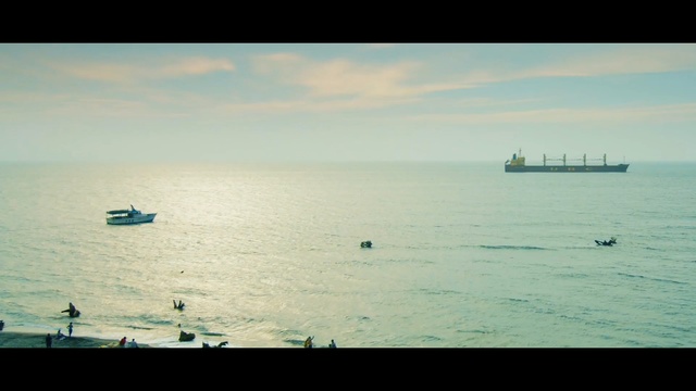 Video Reference N2: sea, horizon, sky, body of water, water, ocean, calm, coastal and oceanic landforms, shore, morning