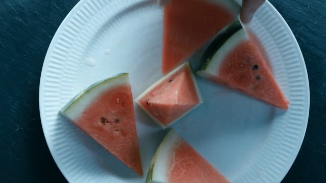 Video Reference N0: watermelon, melon, citrullus, fruit, cucumber gourd and melon family