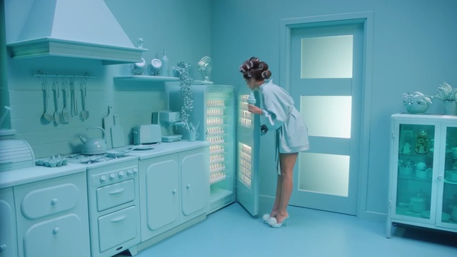 Video Reference N0: Room, Turquoise, Aqua, Bathroom, Hospital, Medical, Service, Clinic, Scrubs, Medical equipment, Person