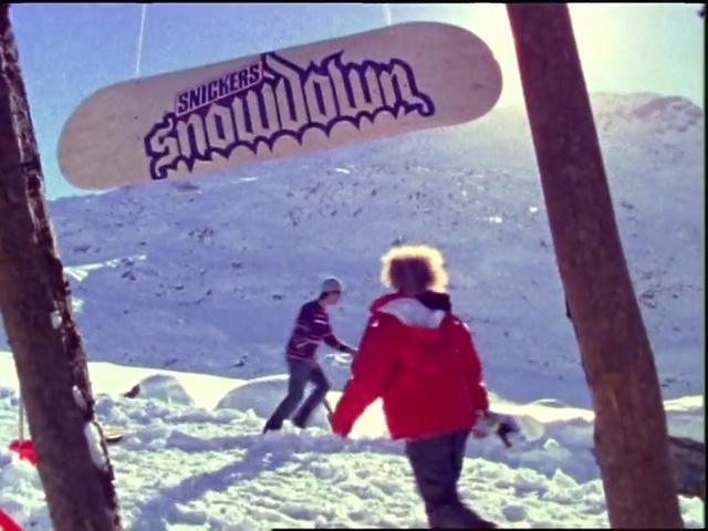 Video Reference N1: photograph, red, winter, fun, snow, day, vacation, ski equipment, geological phenomenon, purple, Person