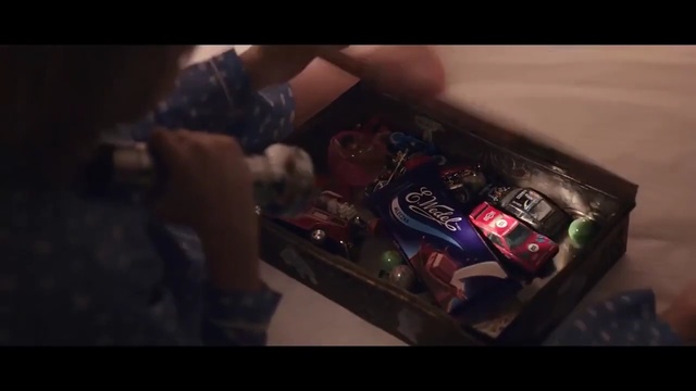 Video Reference N1: Darkness, Arm, Finger, Room, Fun, Hand, Alcohol, Mouth, Photography, Flesh