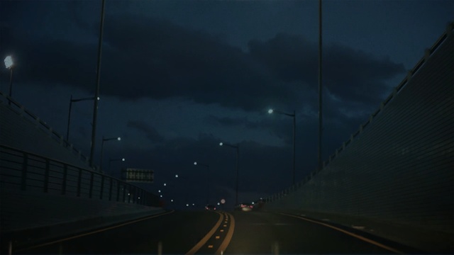 Video Reference N3: sky, atmosphere, road, infrastructure, highway, mode of transport, cloud, fixed link, night, light