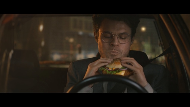 Video Reference N1: Fun, Human, Darkness, Photography, Eating, Glasses, Movie, Midnight, Screenshot, Sitting