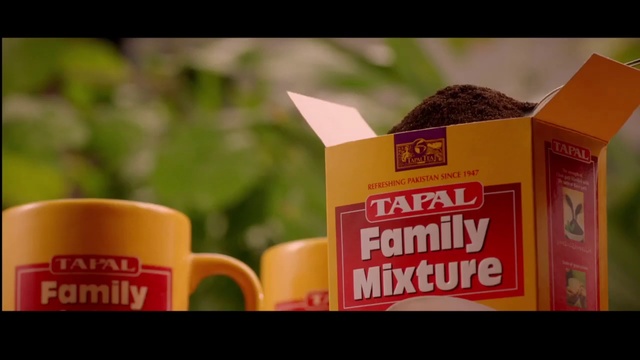 Video Reference N4: Instant coffee, Cup, Food, Brand, Drink