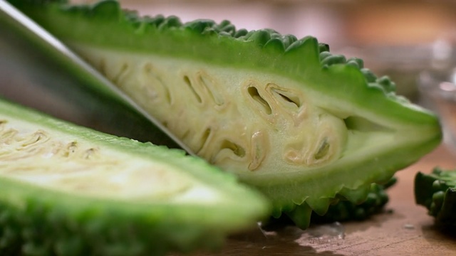 Video Reference N0: Plant, Food, Momordica charantia, Horned melon, Produce, Caigua, Cucumis, Vegetable, Fruit, Ingredient