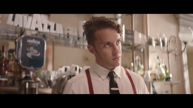 Video Reference N1: Forehead, Tie, Bartender, Gentleman, Smile, Photography, Movie, Suit, White-collar worker