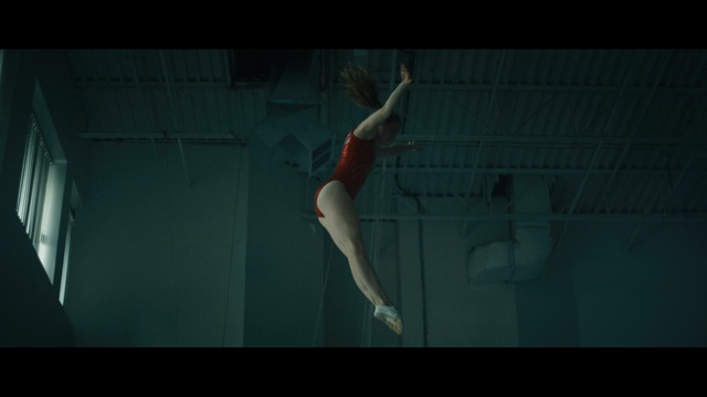 Video Reference N1: Acrobatics, Performance, Diving, Performing arts, Aerialist, Dancer