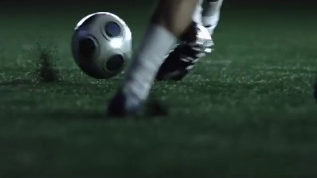 Video Reference N16: Football, Ball, Soccer ball, Grass, Sports equipment, Player, Sport venue, Football player, Team sport, Photography