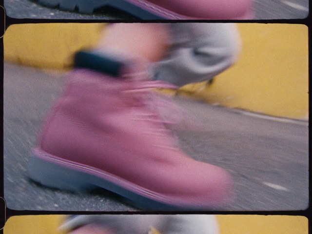 Video Reference N1: Footwear, Pink, Yellow, Shoe, Leg, Material property, Hand, Photography, Finger, Human leg