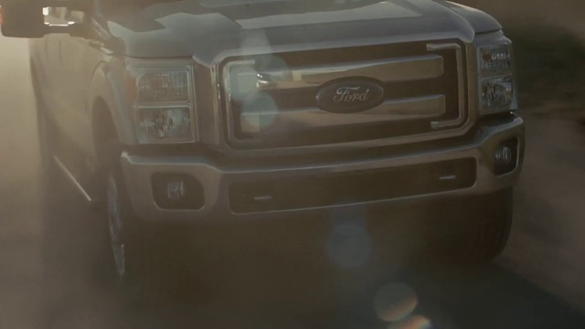 Video Reference N1: Vehicle, Car, Automotive tire, Bumper, Automotive lighting, Pickup truck, Tire, Ford super duty, Automotive exterior, Truck