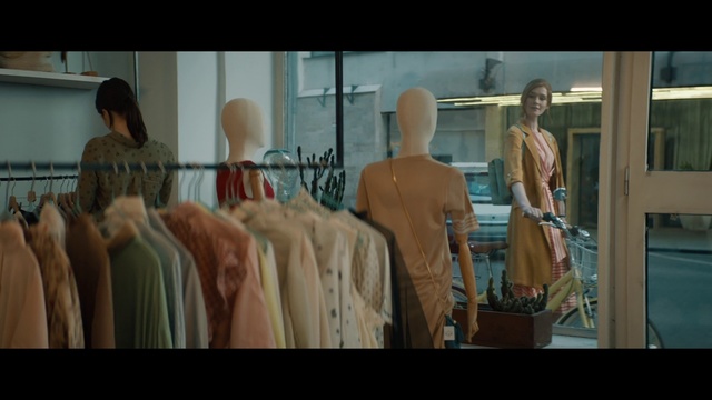 Video Reference N0: Shoulder, Snapshot, Mannequin, Human, Human body, Dress, Display window, Fashion design, Temple, Scene, Person, Indoor, Man, Looking, Standing, Woman, Front, Holding, Young, Walking, People, Table, Room, White, Group, Playing, Clothing