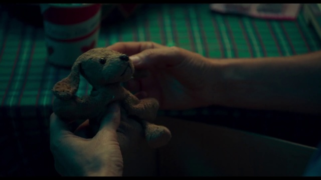 Video Reference N1: Teddy bear, Hand, Finger, Arm, Toy, Animation, Games, Fictional character