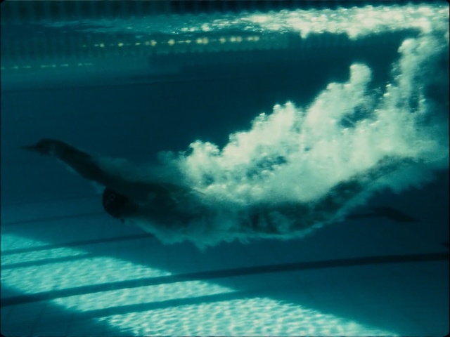 Video Reference N1: water, underwater, sky, sea, swimming, swimming pool, swimmer, freestyle swimming, ocean, recreation
