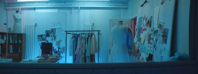 Video Reference N4: blue, display window, boutique, glass, window, Person