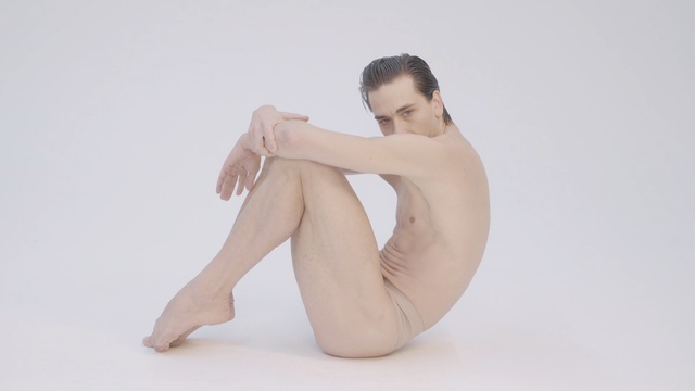 Video Reference N2: Sitting, Skin, Leg, Arm, Joint, Knee, Human leg, Human body, Muscle, Footwear