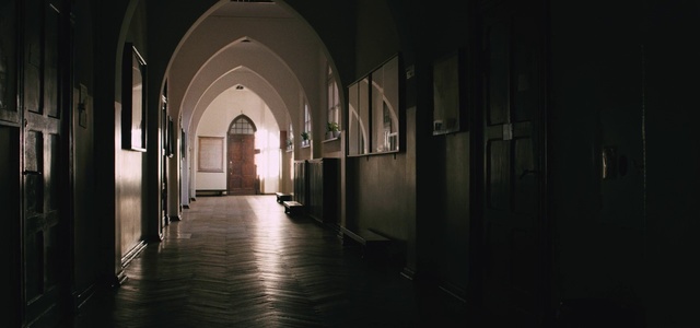 Video Reference N2: Arch, Light, Architecture, Building, Darkness, Arcade, Room, Night, Photography, Church