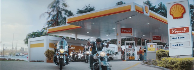 Video Reference N1: filling station, vehicle, gasoline, building, fuel, business