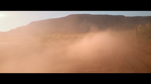 Video Reference N11: Sky, Atmospheric phenomenon, Morning, Dust, Atmosphere, Brown, Cloud, Landscape, Ecoregion, Sunlight