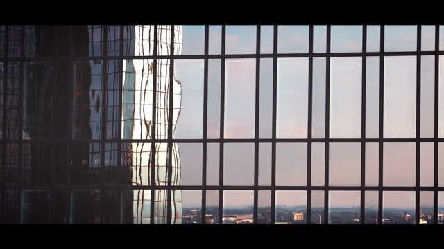 Video Reference N1: Daylighting, Architecture, Window, Glass, Line, Sky, Transparent material, Building, Reflection, Sunlight